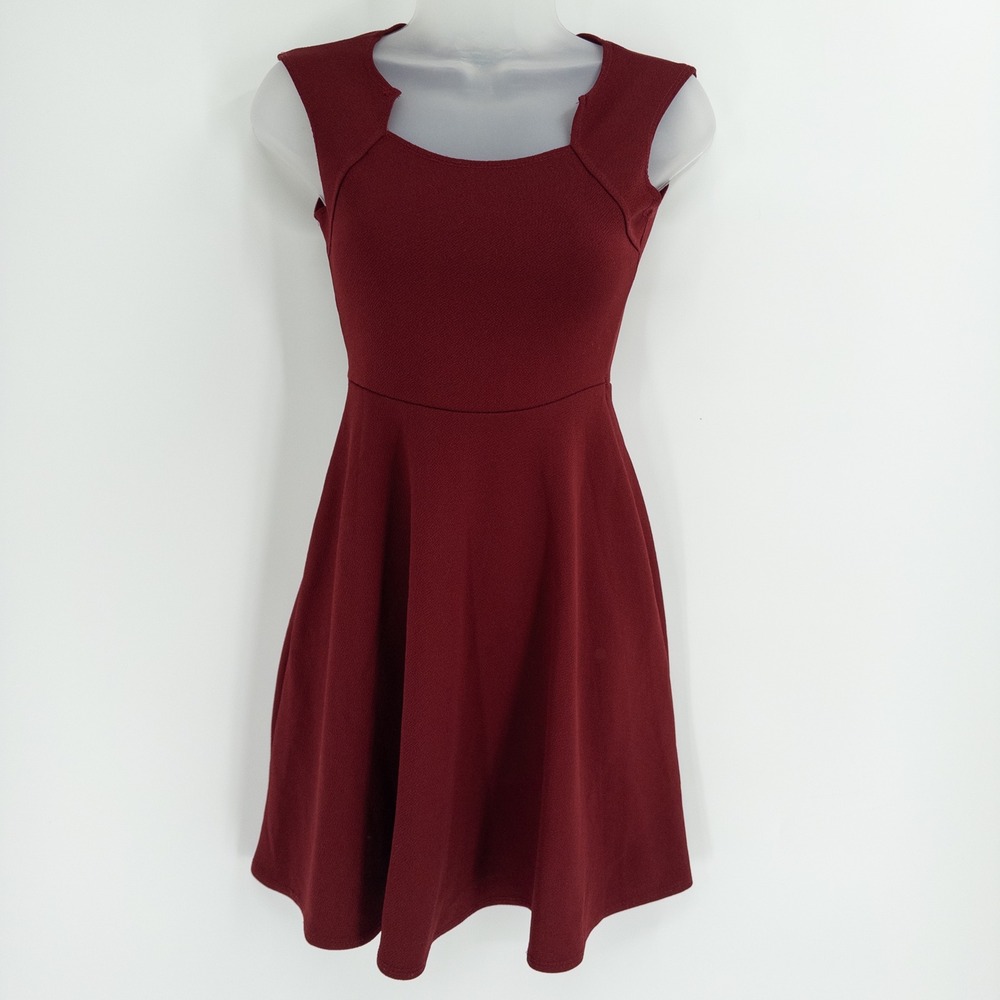 Y2k Rue 21 Skater Dress Women XS Burgundy Mini Fitted 2000s Fit Flare Dark Red